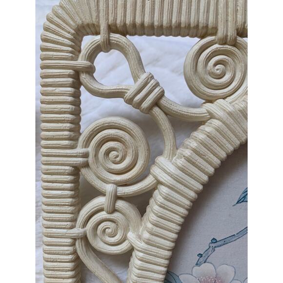 Vintage Syroco MCM Plastic Ratan Look Framed Bird Art Set of 2 USA - Picture 5 of 6